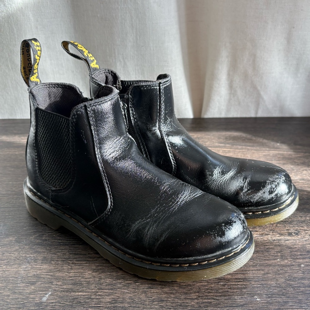 Dr Marten 2976 Juniors Size 3 Black Chelsea Boots